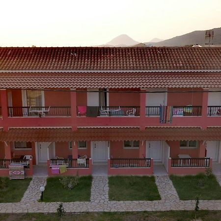Ferienhaus Elena Agios Georgios  Exterior foto