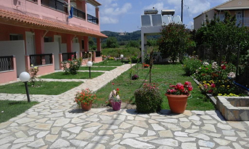Ferienhaus Elena Agios Georgios  Exterior foto